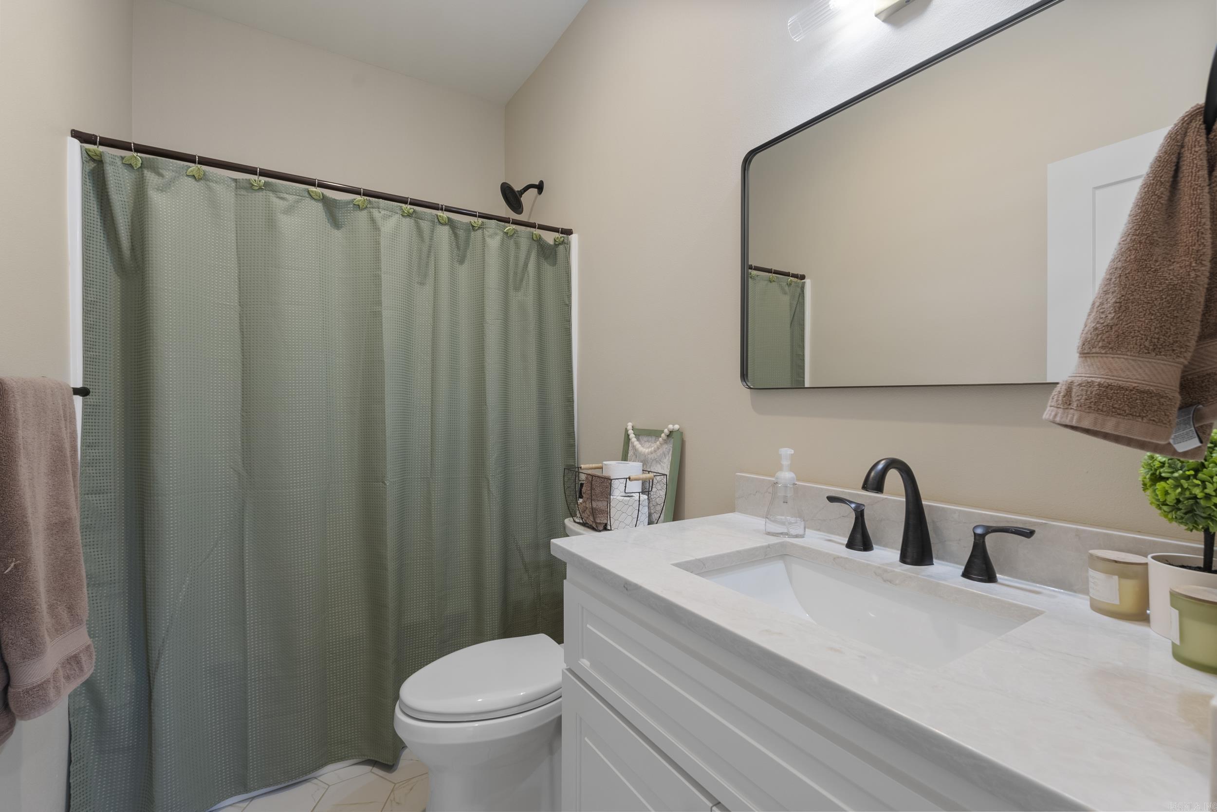 841 Blackjack Mountain Rd Romance, AR 72136