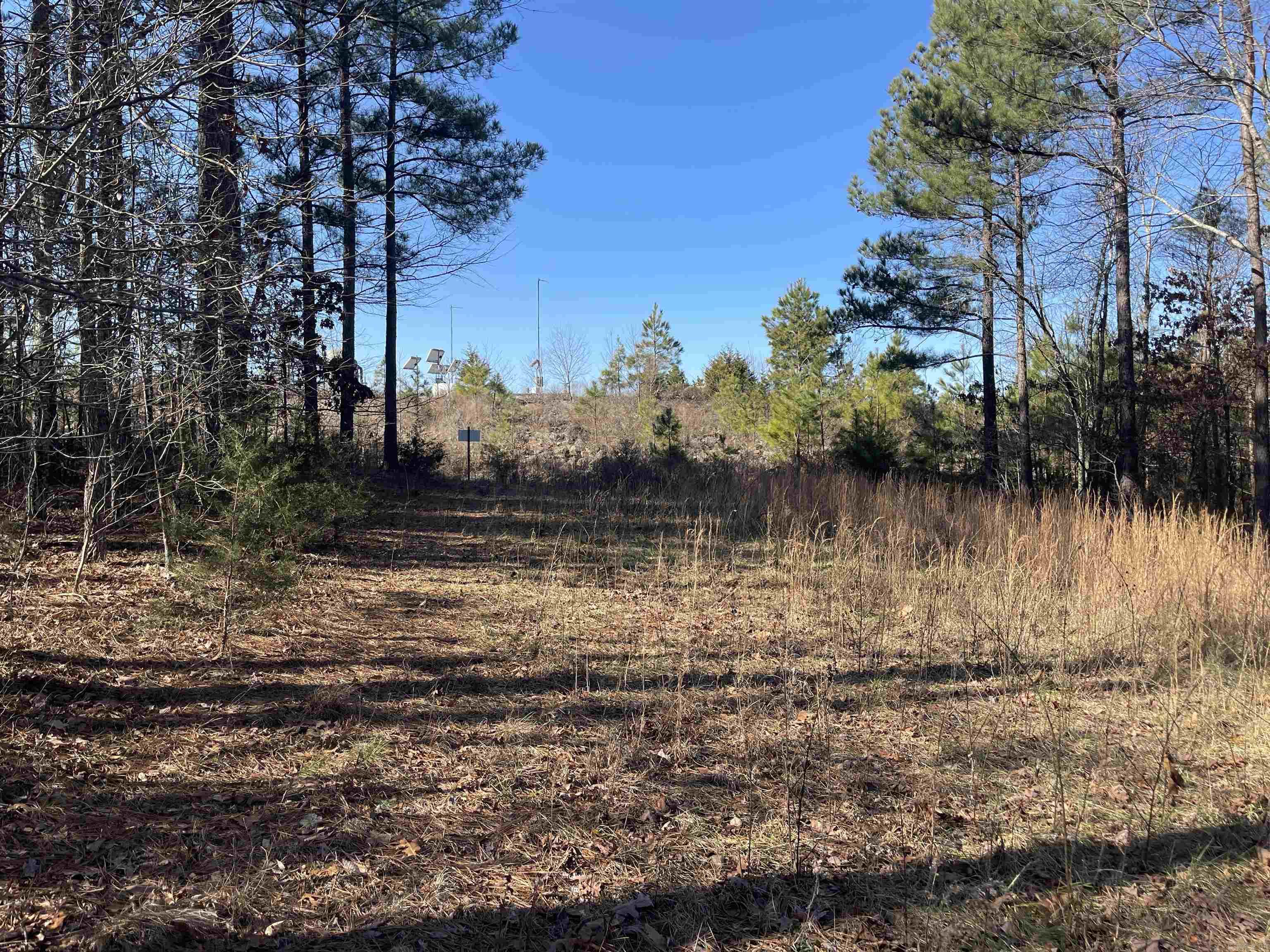 39 Crossroads E Quitman, AR 72131