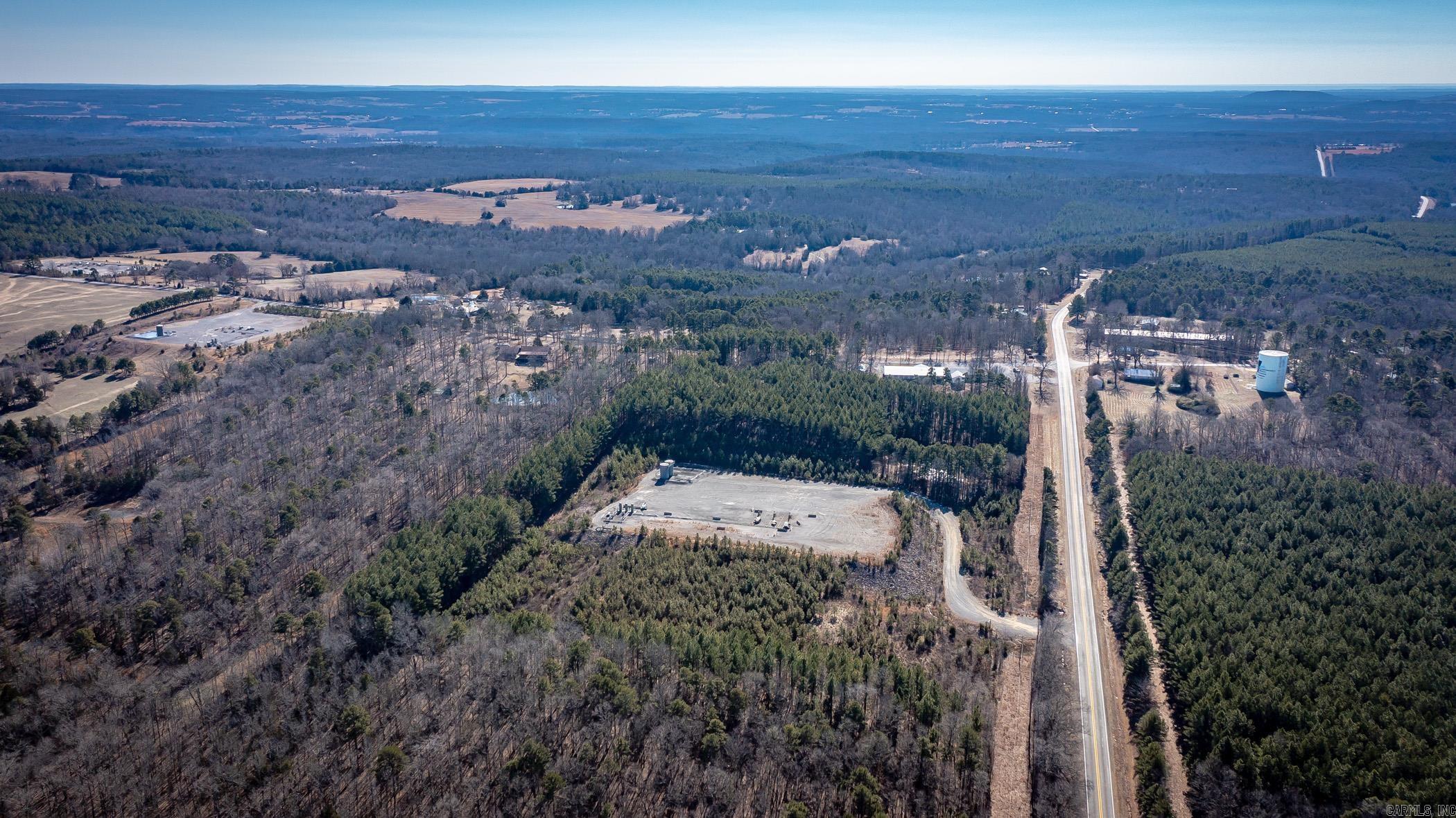 39 Crossroads E Quitman, AR 72131
