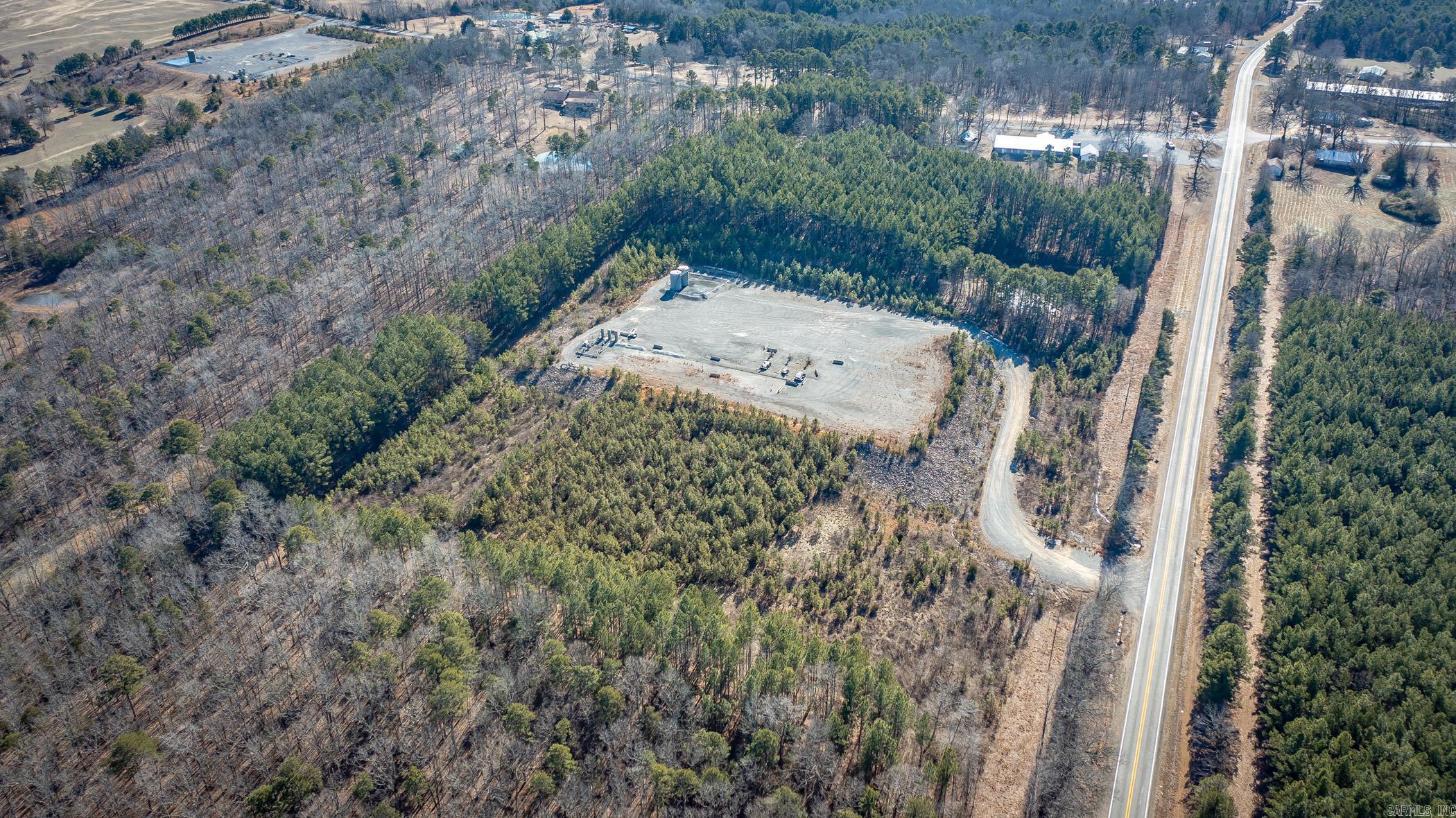 39 Crossroads E Quitman, AR 72131