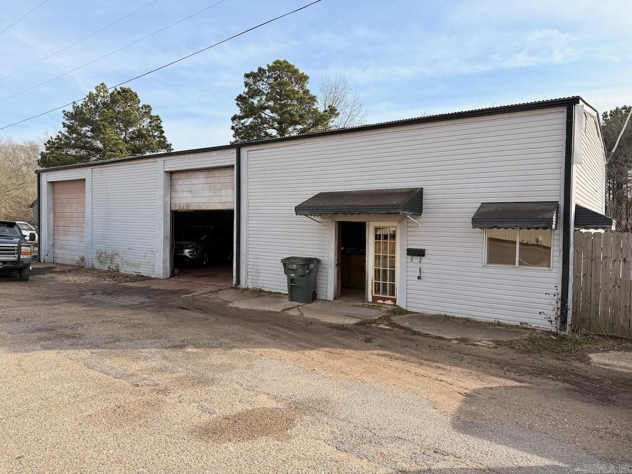 123 W Railroad St  Monticello, AR