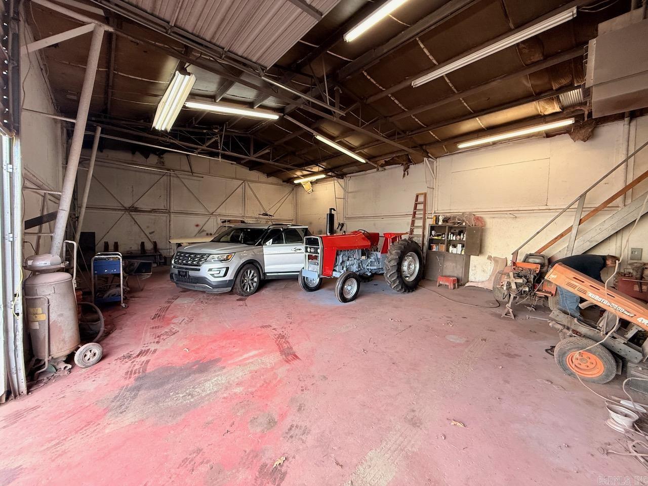 123 W Railroad St  Monticello, AR