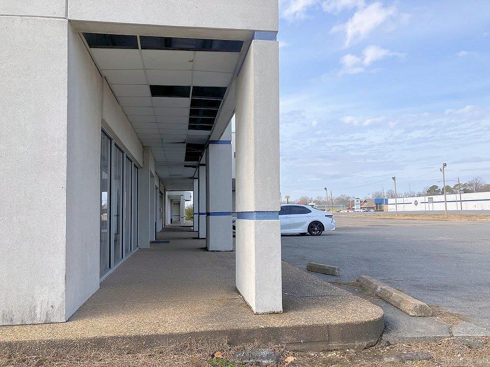 2502 E Harding  Pine Bluff, AR