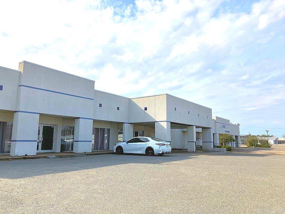 2502 E Harding  Pine Bluff, AR