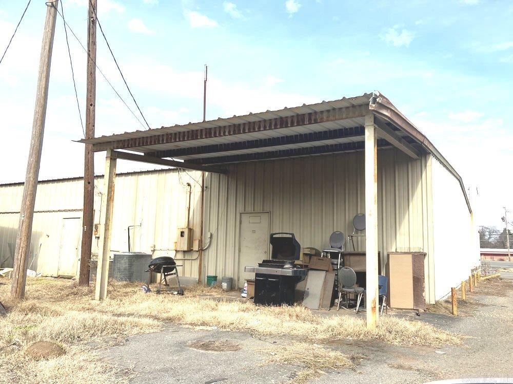 2502 E Harding  Pine Bluff, AR
