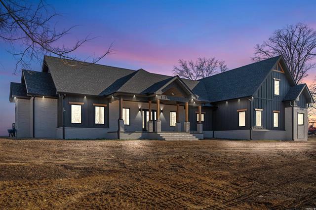 162  Ridgehaven  Pearcy, AR