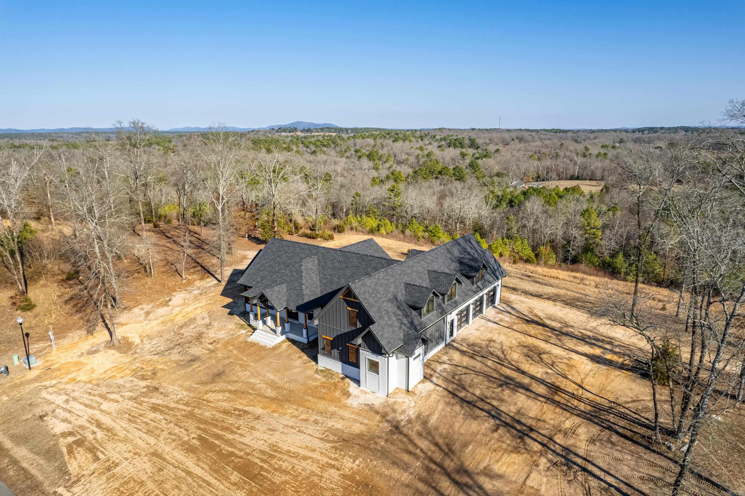 162  Ridgehaven  Pearcy, AR