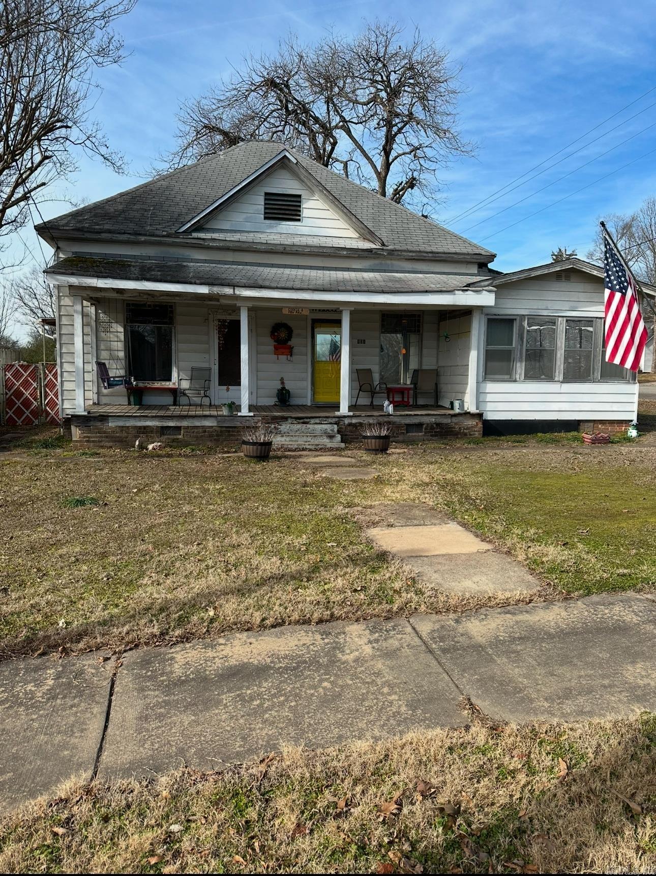 801 S Market  Benton, AR