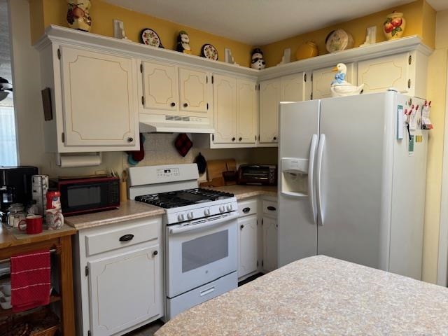 2703 South Shore Drive Horseshoe Bend, AR 72512