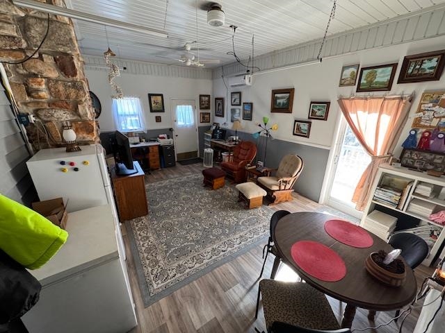 2703 South Shore Drive Horseshoe Bend, AR 72512