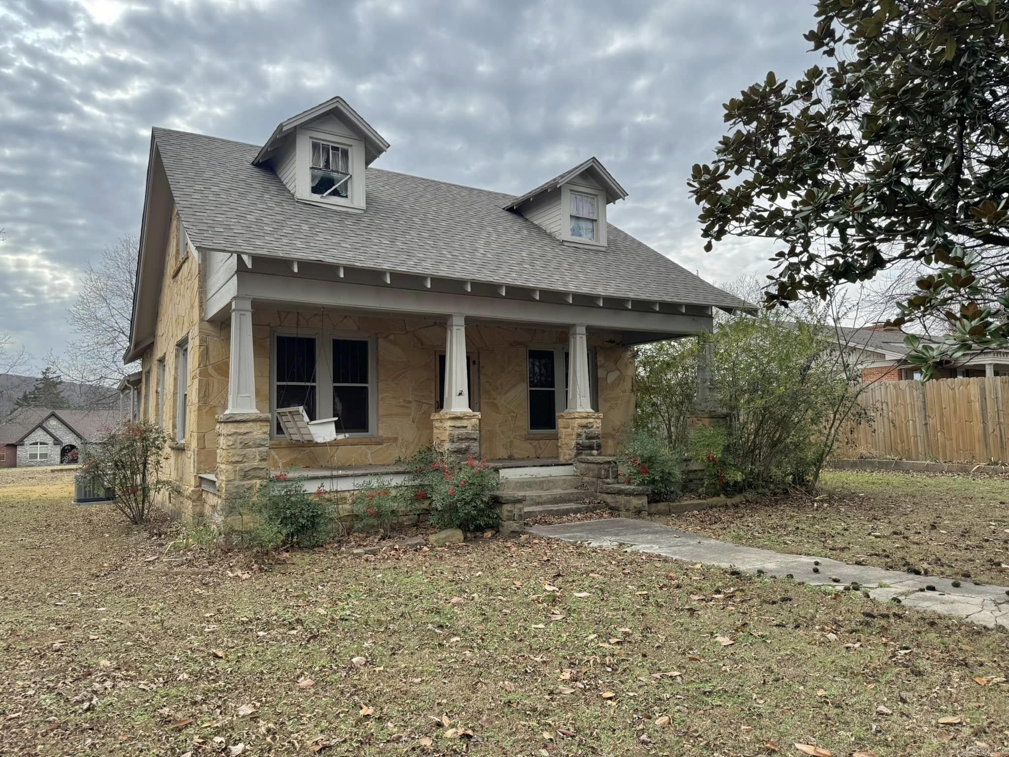 215  Service Street  Mountain View, AR