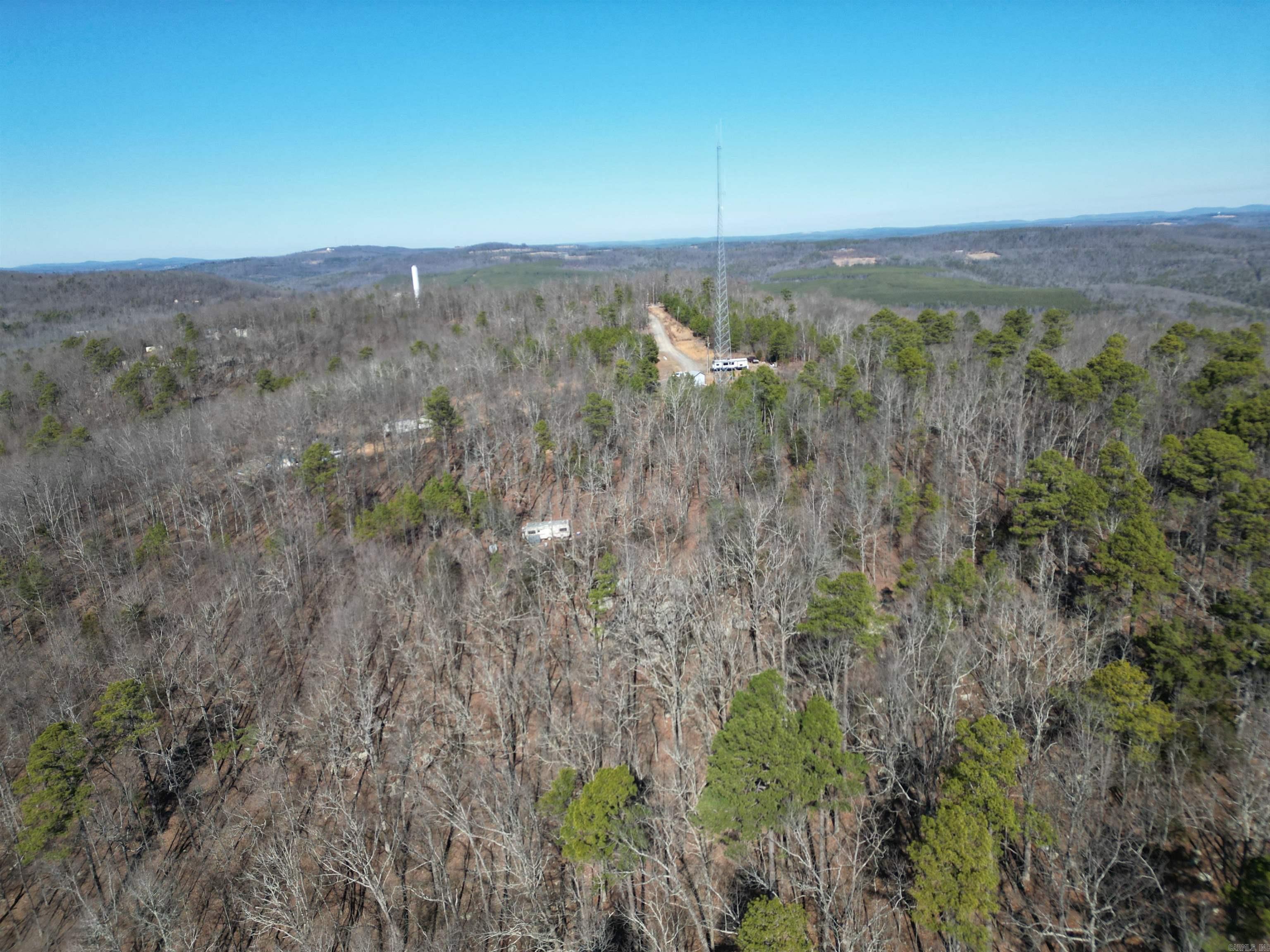 716  Eagle View  Clinton, AR