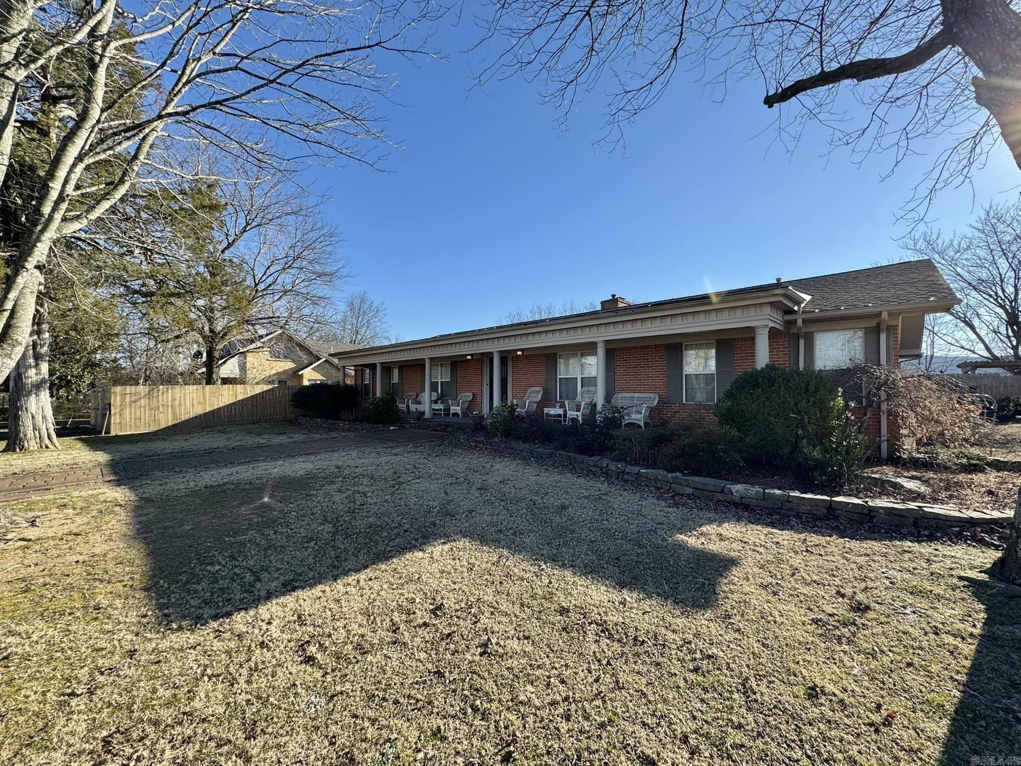 211  Service Street  Mountain View, AR