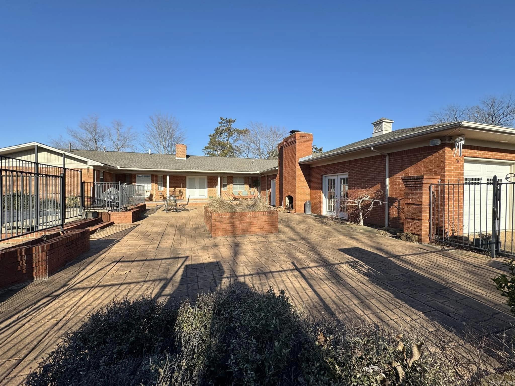 211  Service Street  Mountain View, AR