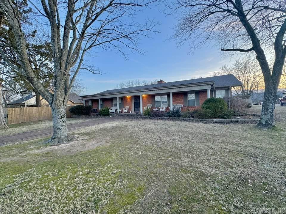 211  Service Street  Mountain View, AR