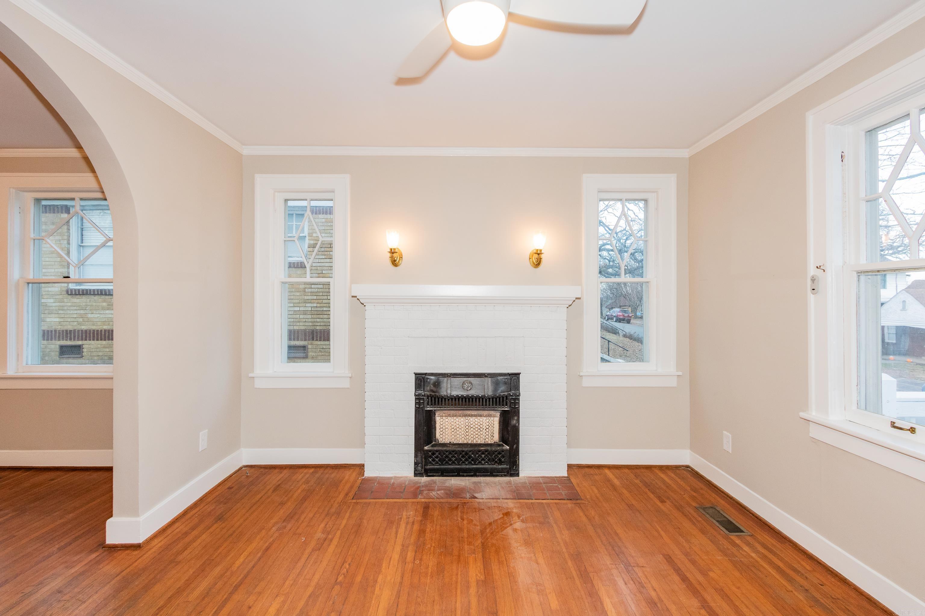 300 N Schiller  Little Rock, AR
