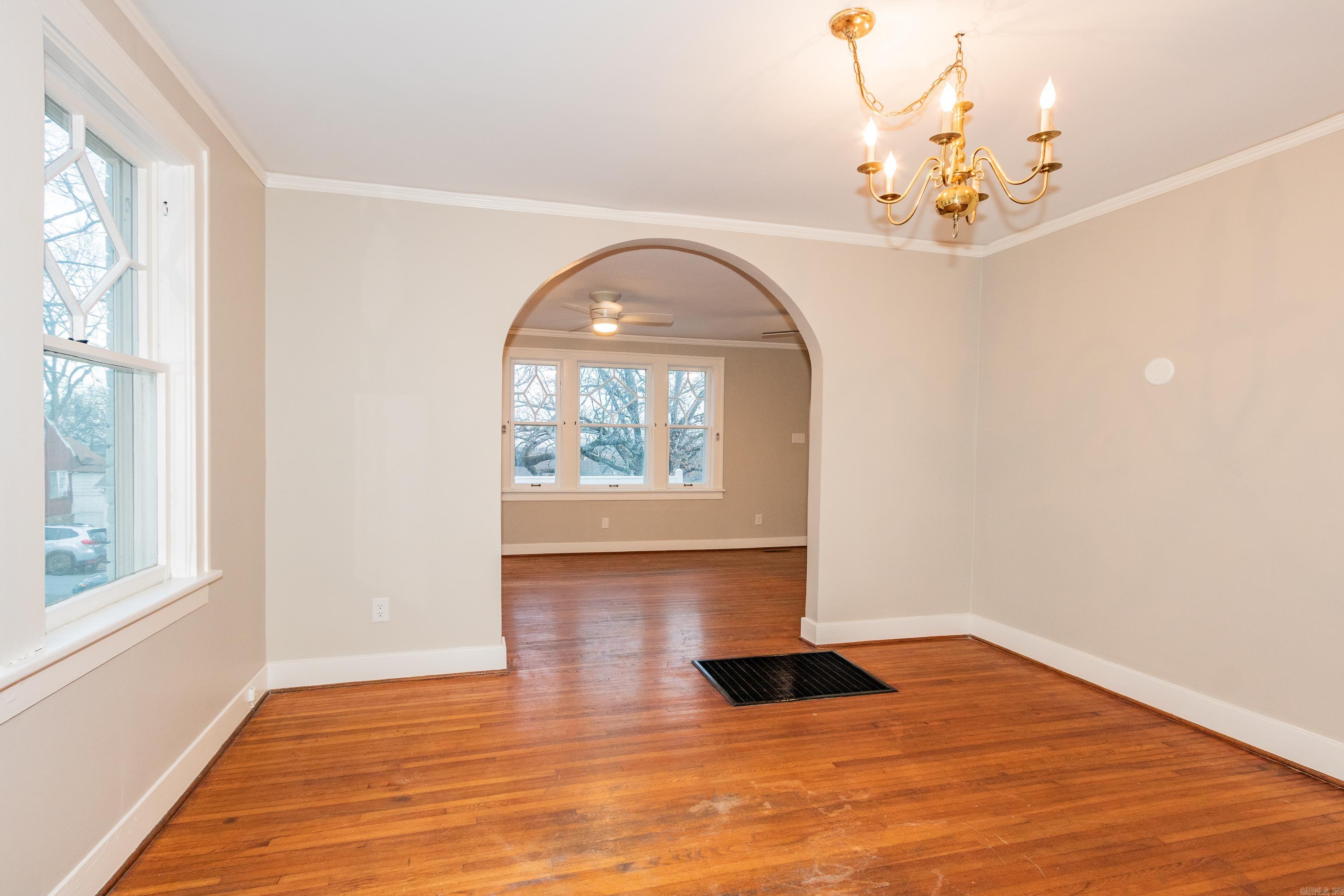 300 N Schiller  Little Rock, AR