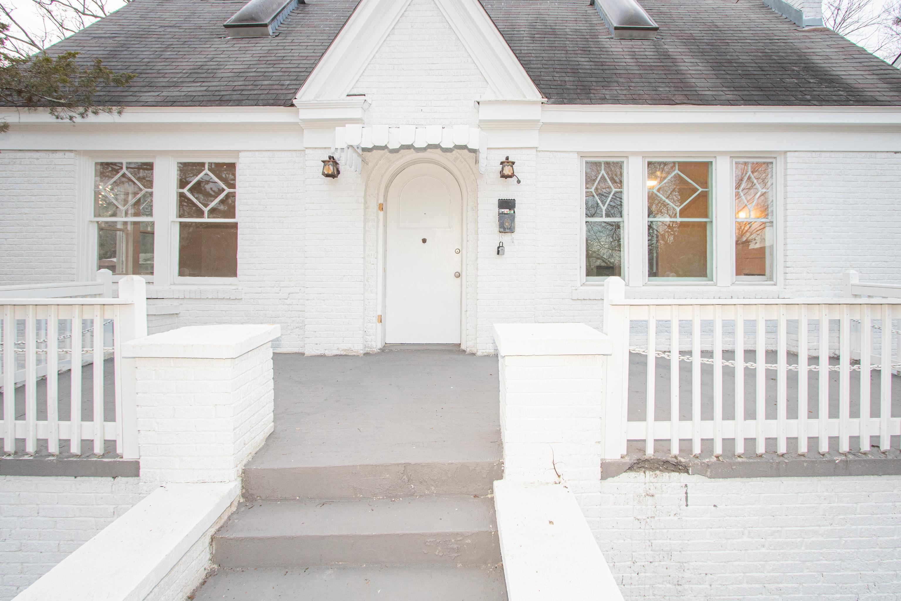 300 N Schiller  Little Rock, AR