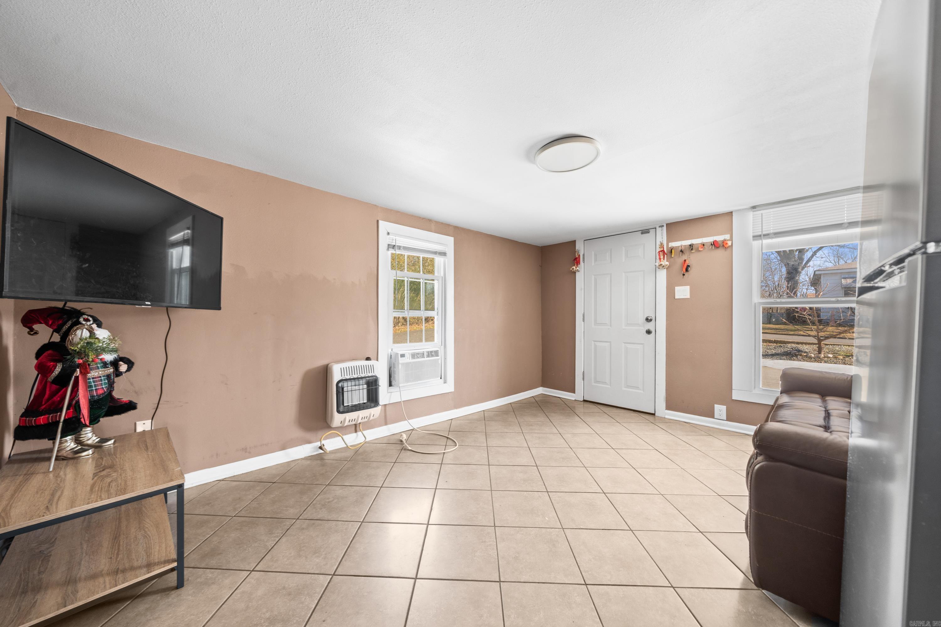 400  Wynn  Hot Springs, AR