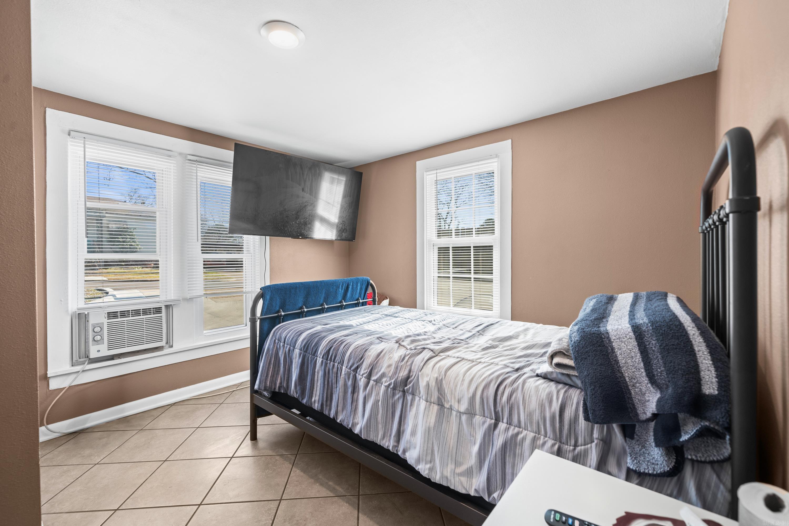 400  Wynn  Hot Springs, AR