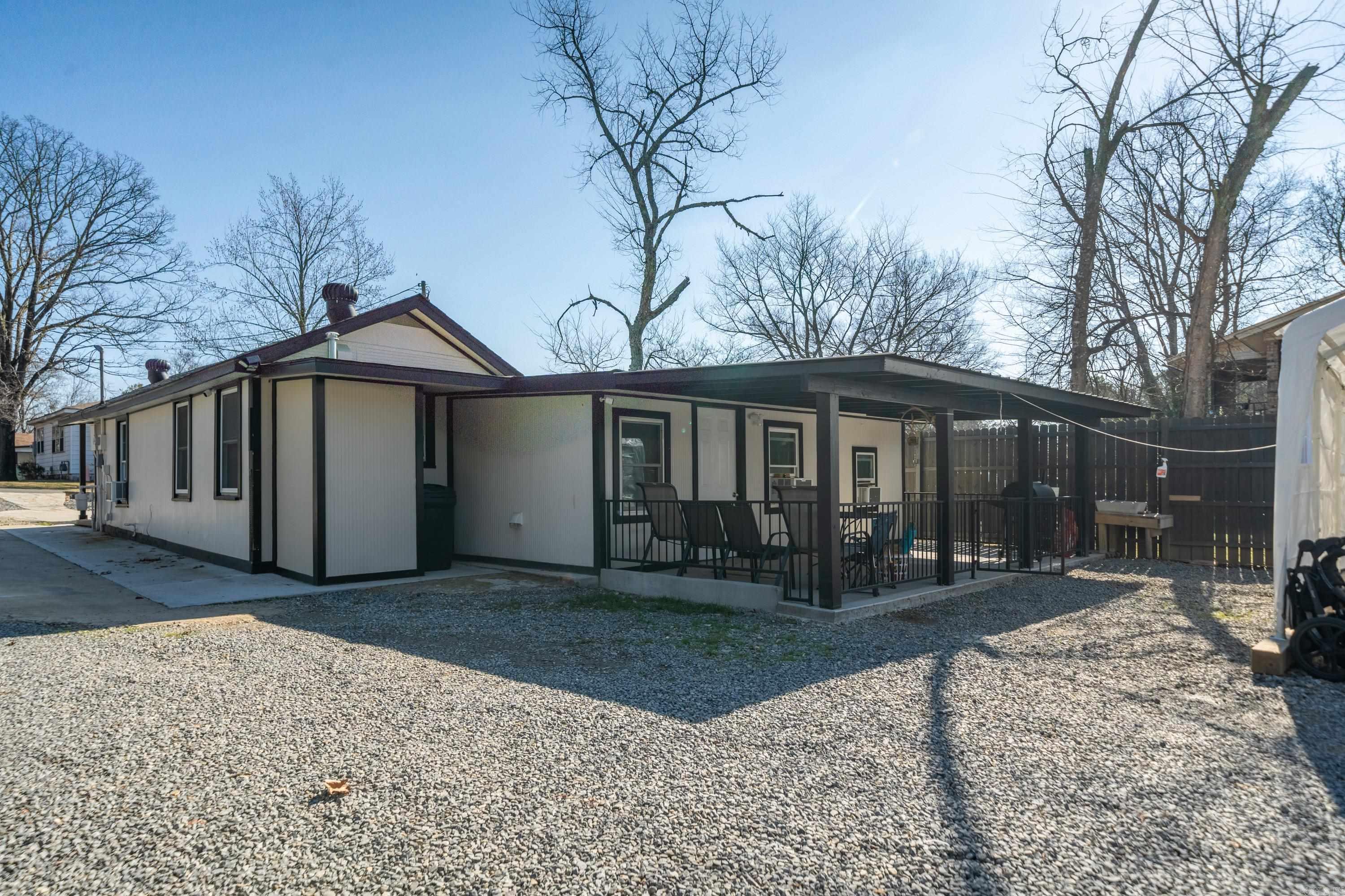 400  Wynn  Hot Springs, AR