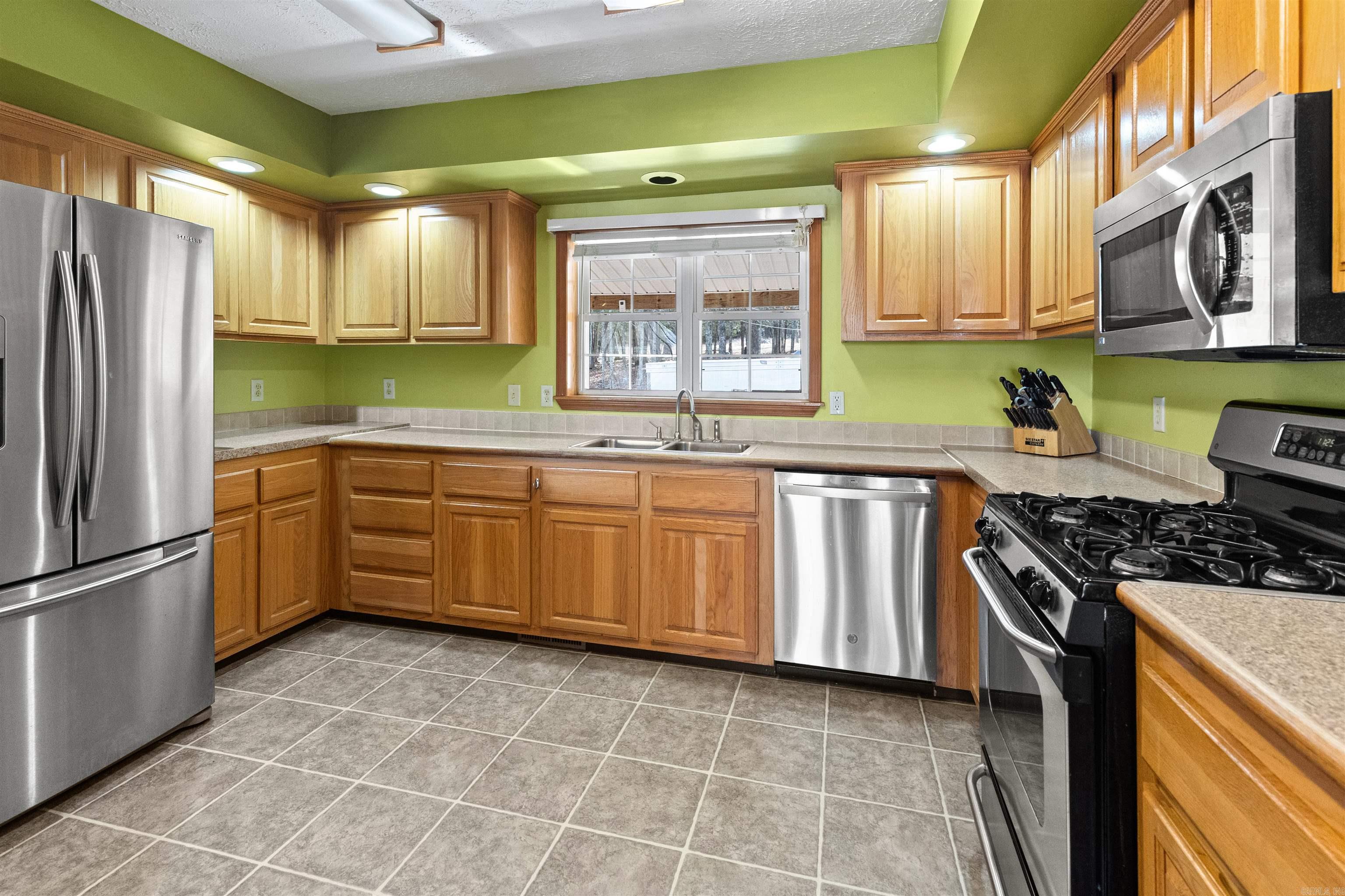 331  Margaritaville  Yellville, AR
