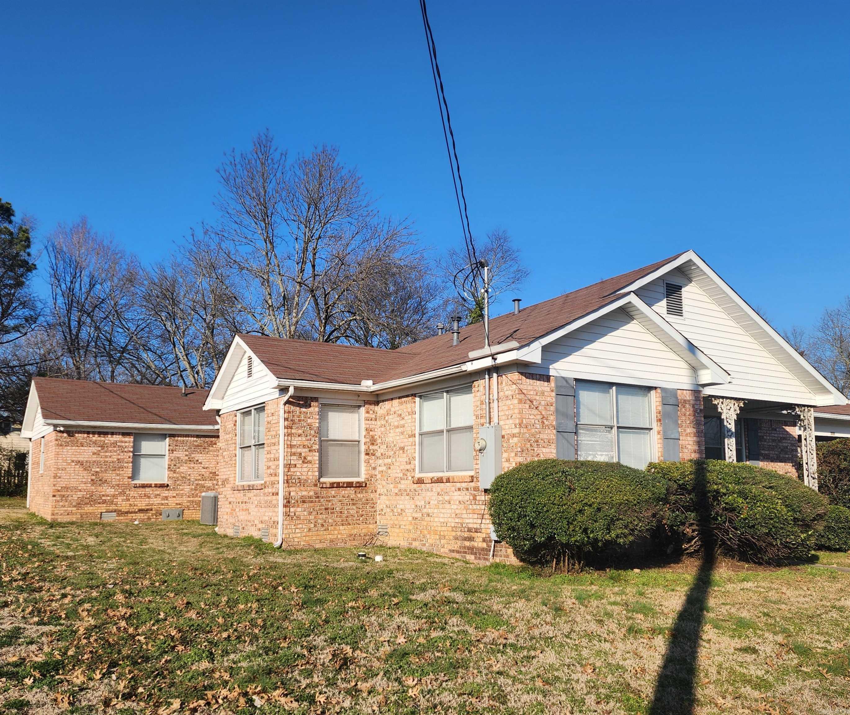 506 W Pleasure  Searcy, AR