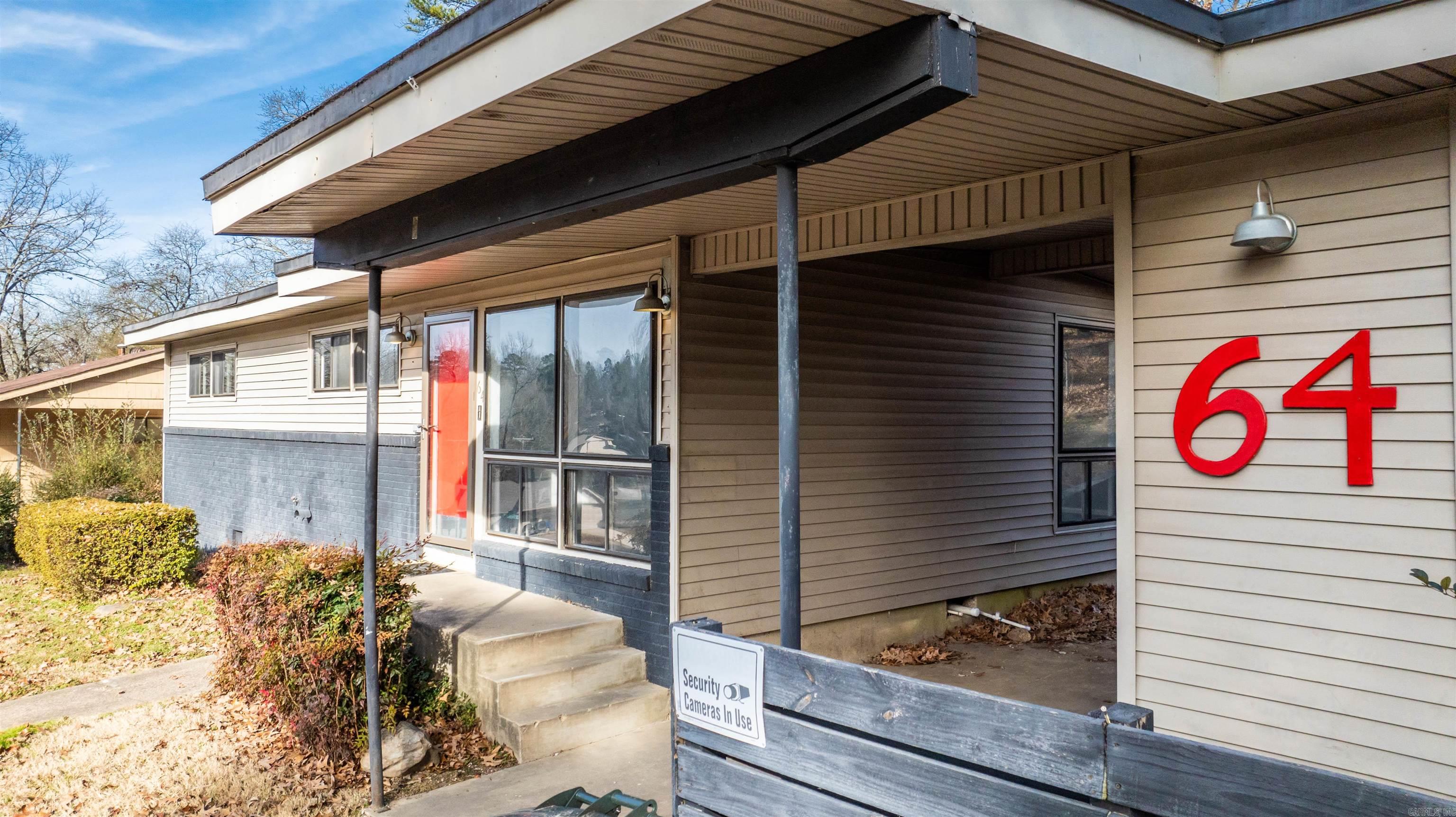 64 S Meadowcliff  Little Rock, AR