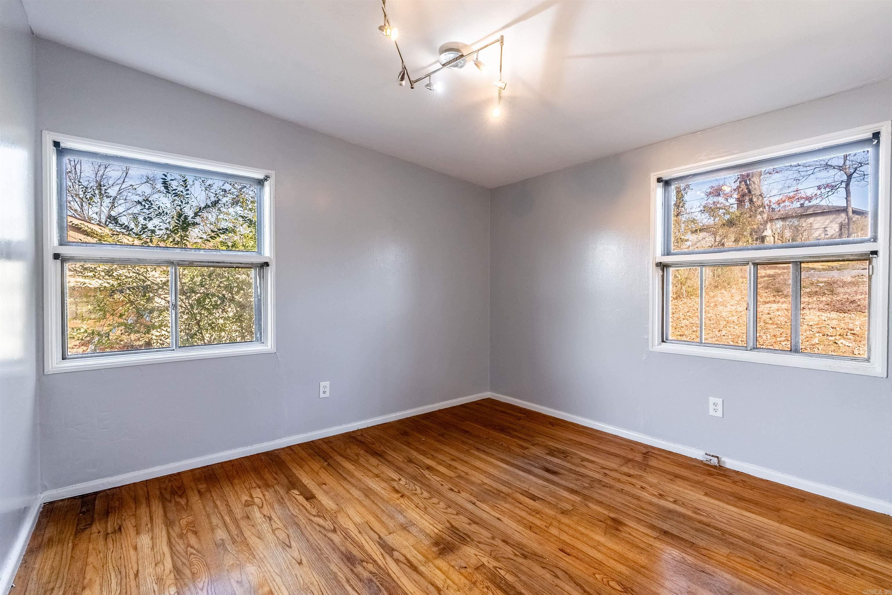 64 S Meadowcliff  Little Rock, AR