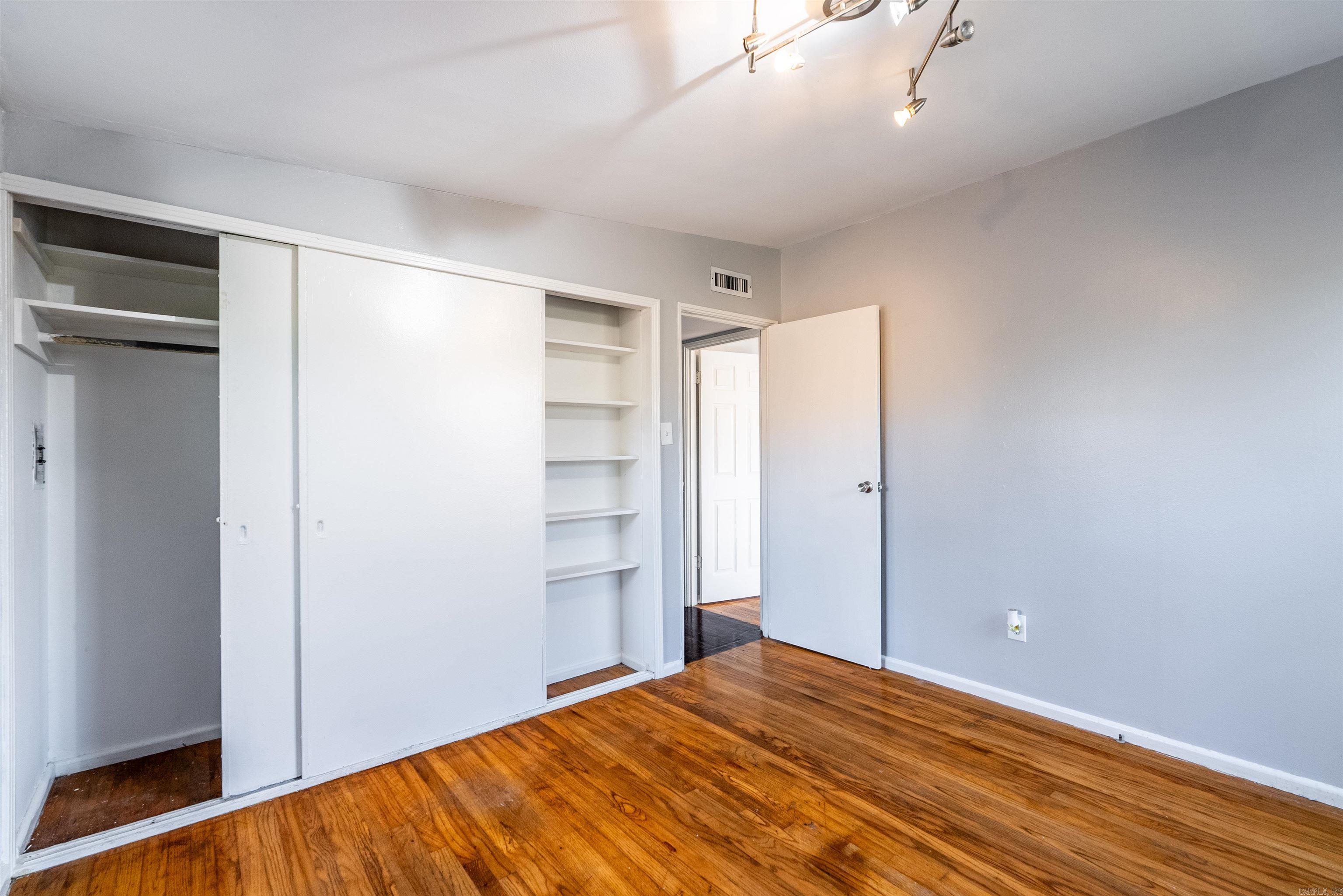 64 S Meadowcliff  Little Rock, AR
