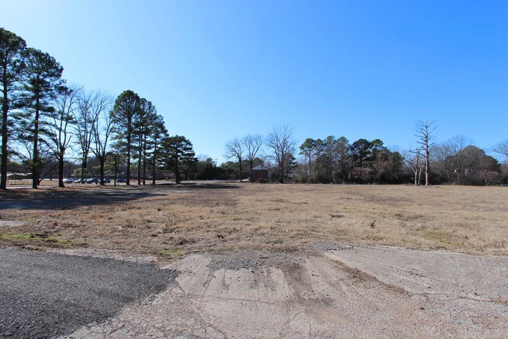 2480  Tyler Street  Conway, AR