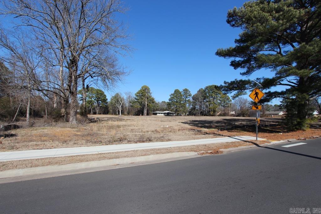 2480  Tyler Street  Conway, AR