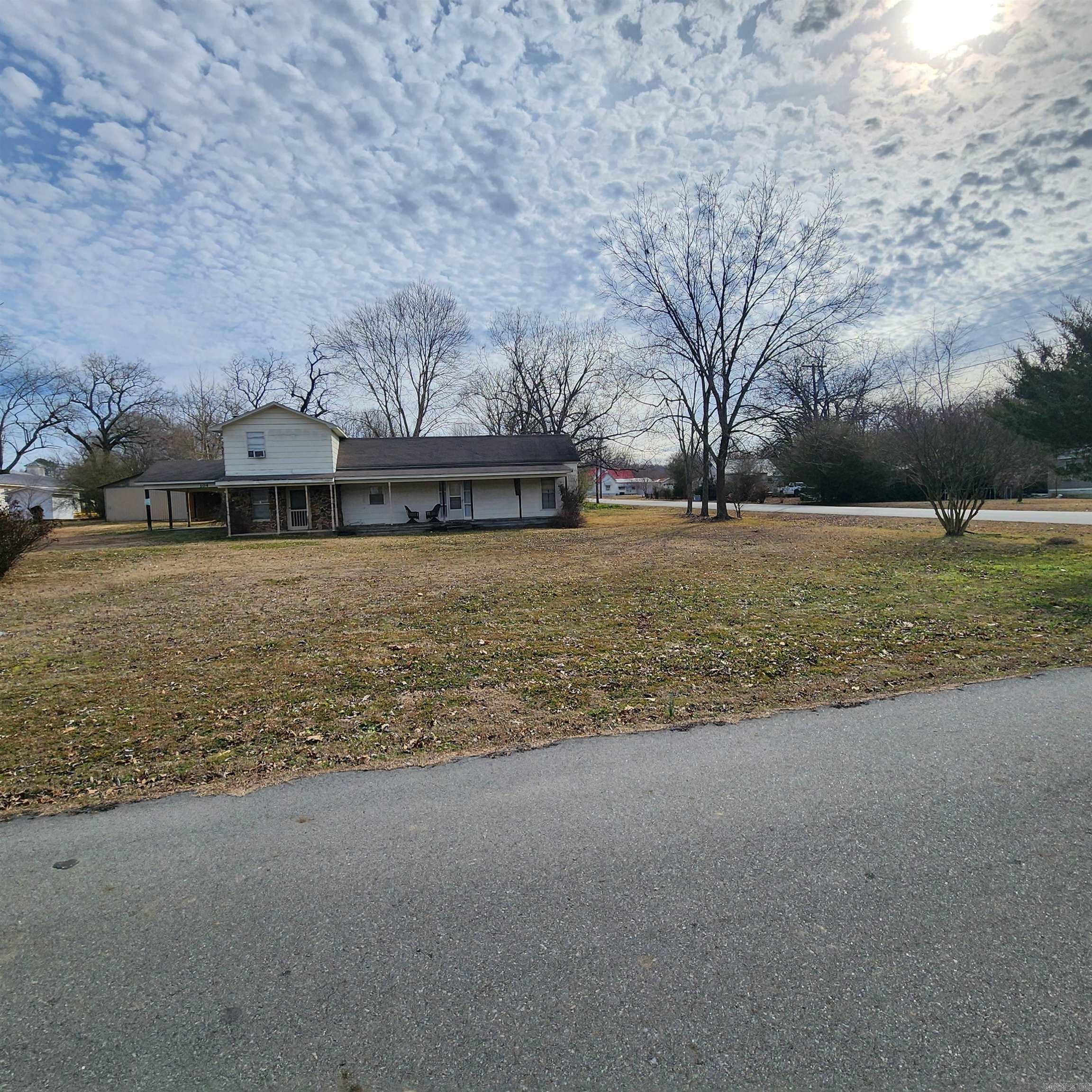 104 S Spain  Letona, AR