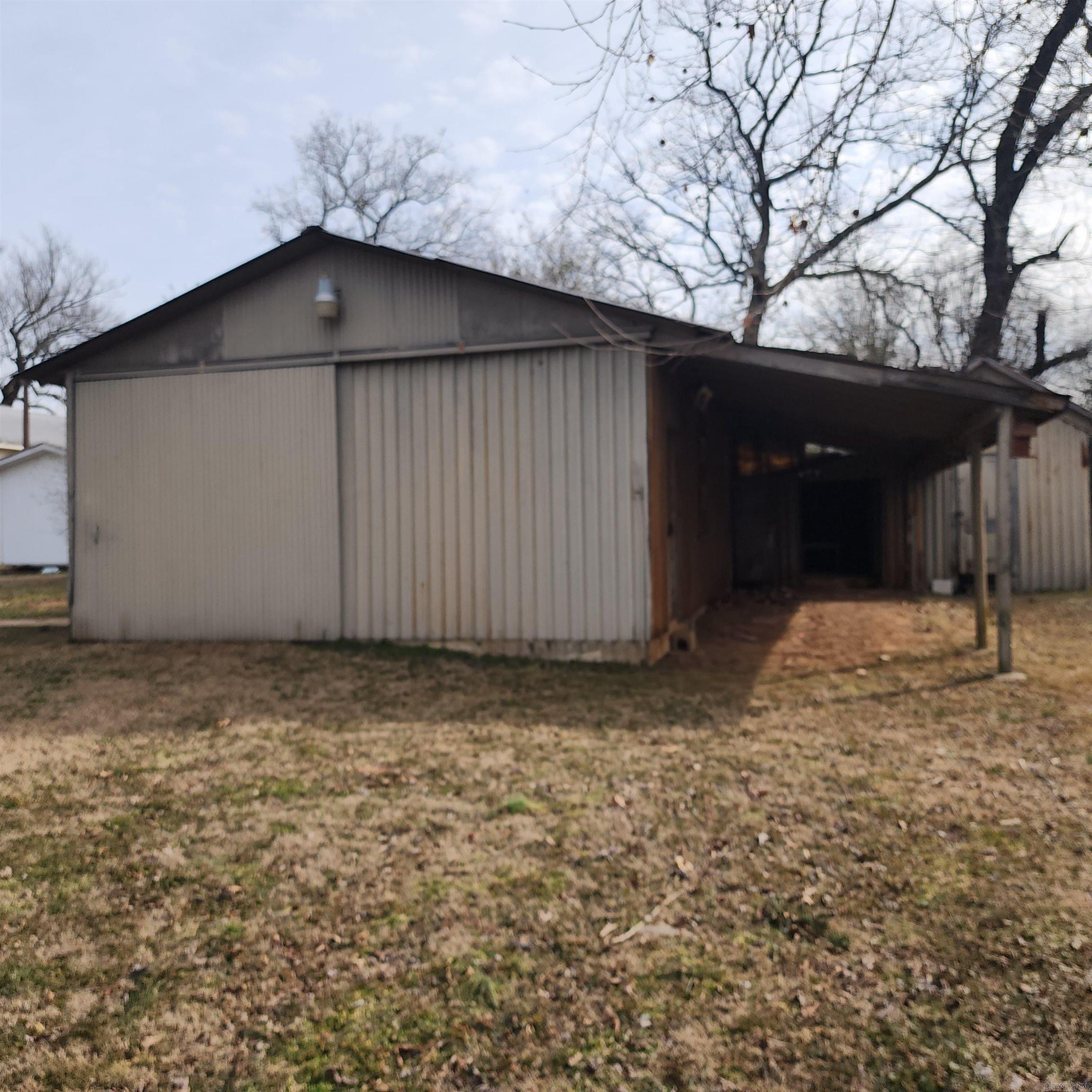 104 S Spain  Letona, AR