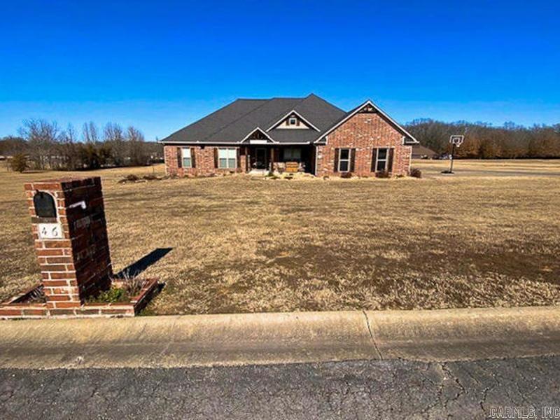 46  Alexandrea  Greenbrier, AR