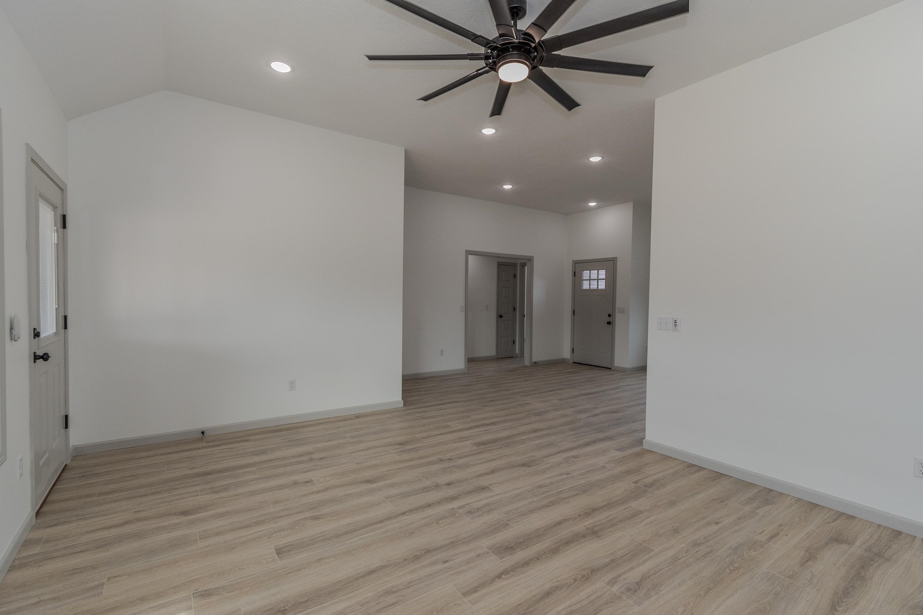 2106 N 9 ST  Paragould, AR