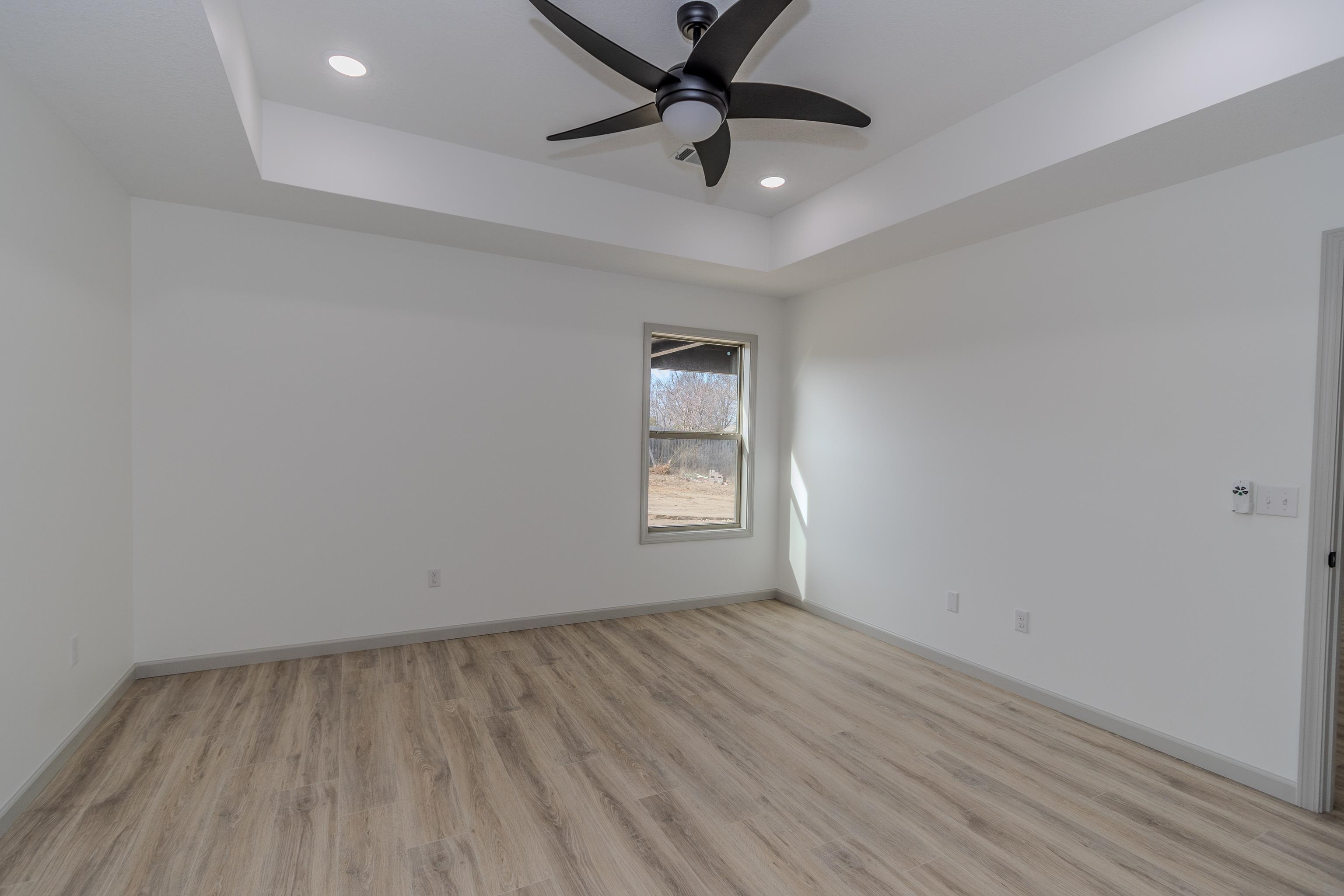 2106 N 9 ST  Paragould, AR