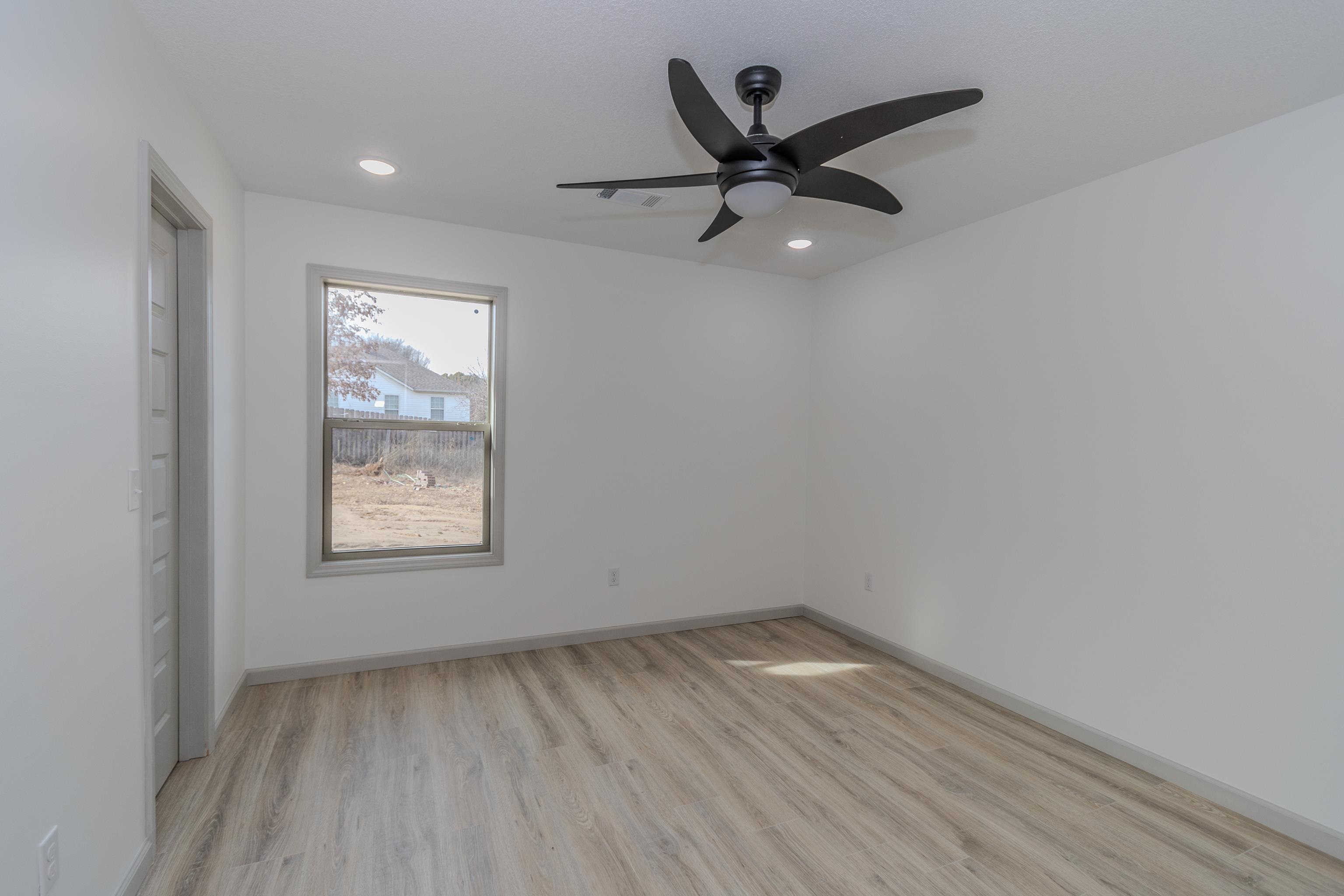 2106 N 9 ST  Paragould, AR
