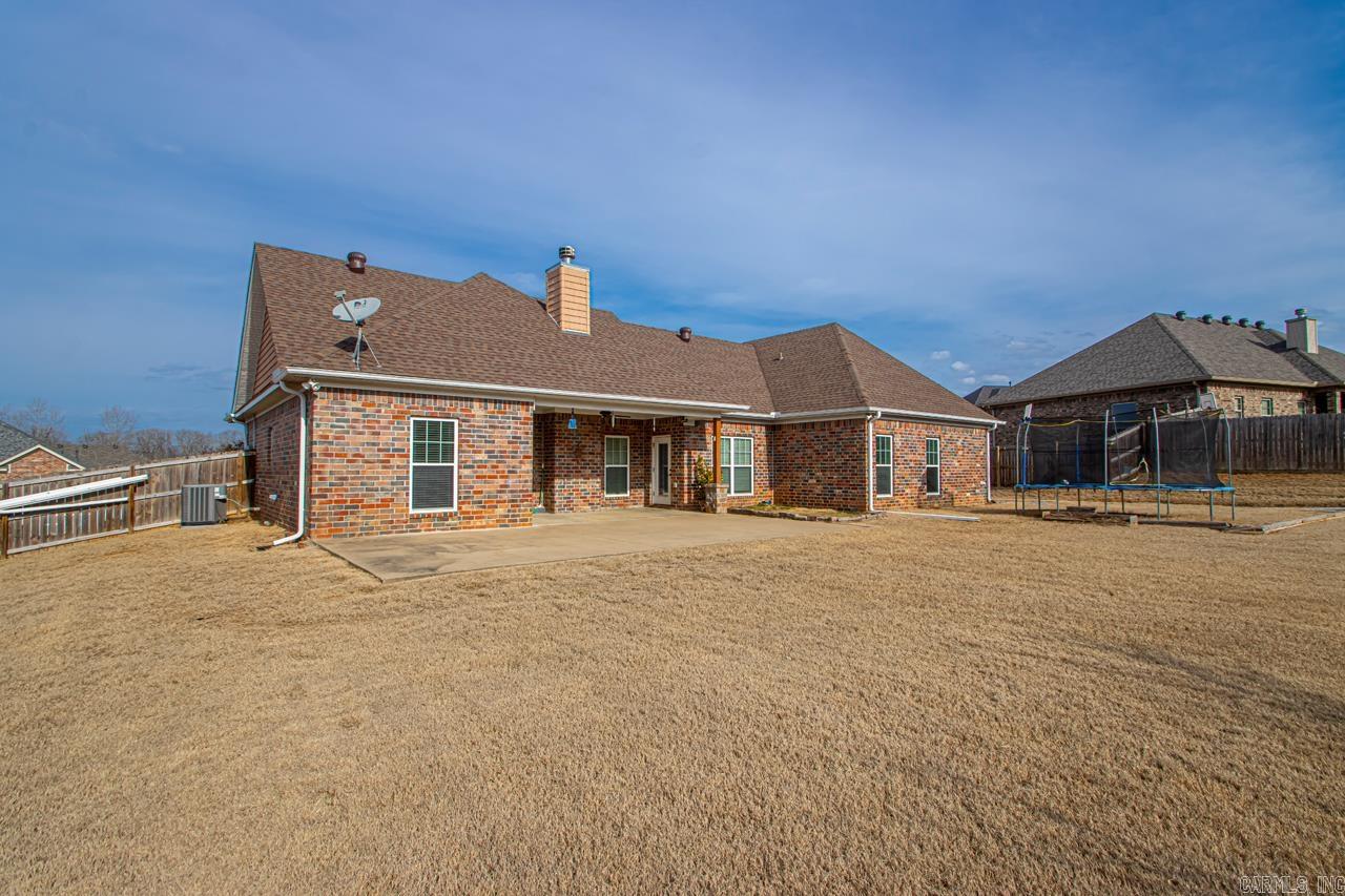 2913 Coldwater Dr  Benton, AR