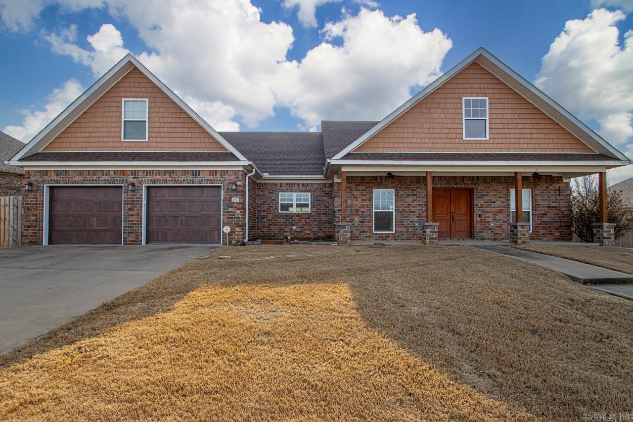 2913 Coldwater Dr  Benton, AR