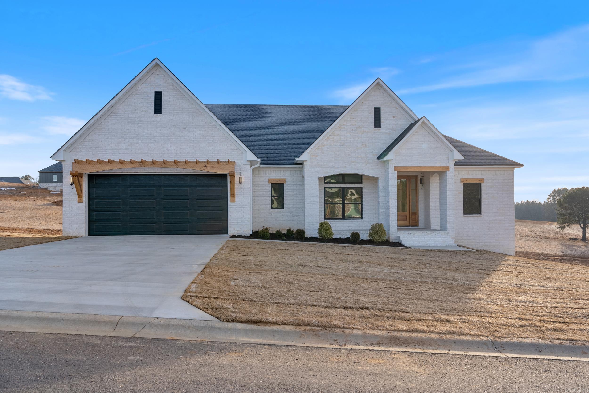 20 Avrey Lane Greenbrier, AR 72058