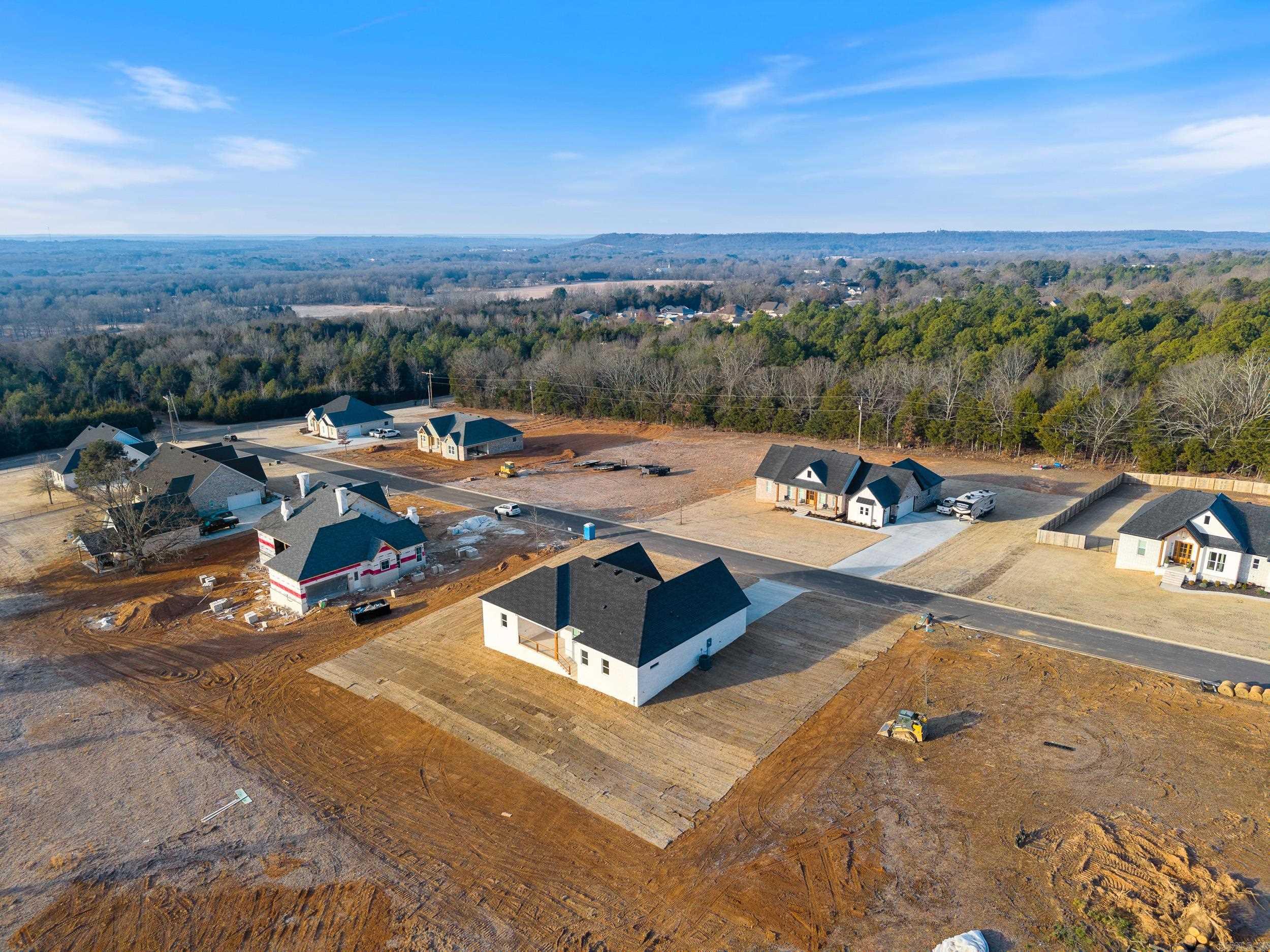 20  Avrey Lane  Greenbrier, AR