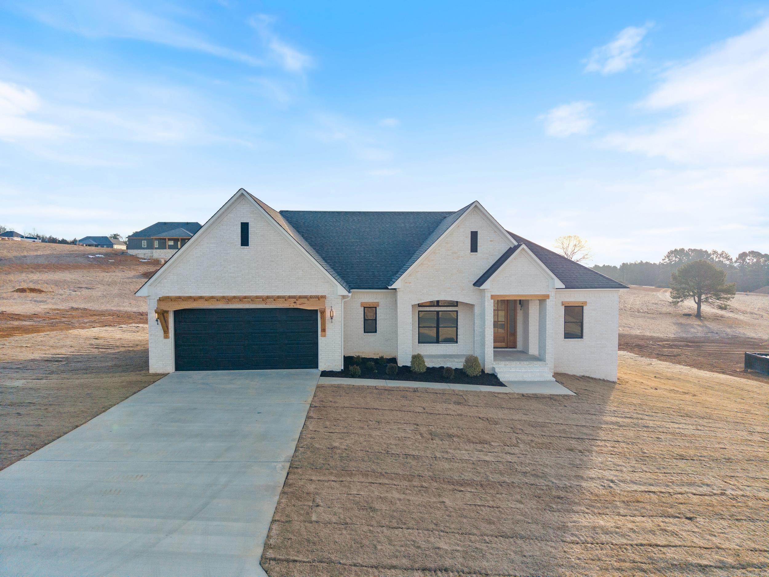 20 Avrey Lane Greenbrier, AR 72058