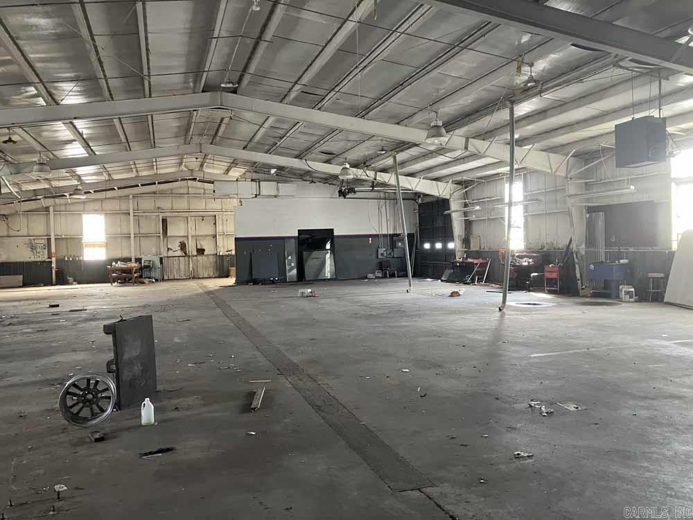 2500 E Harding  Pine Bluff, AR