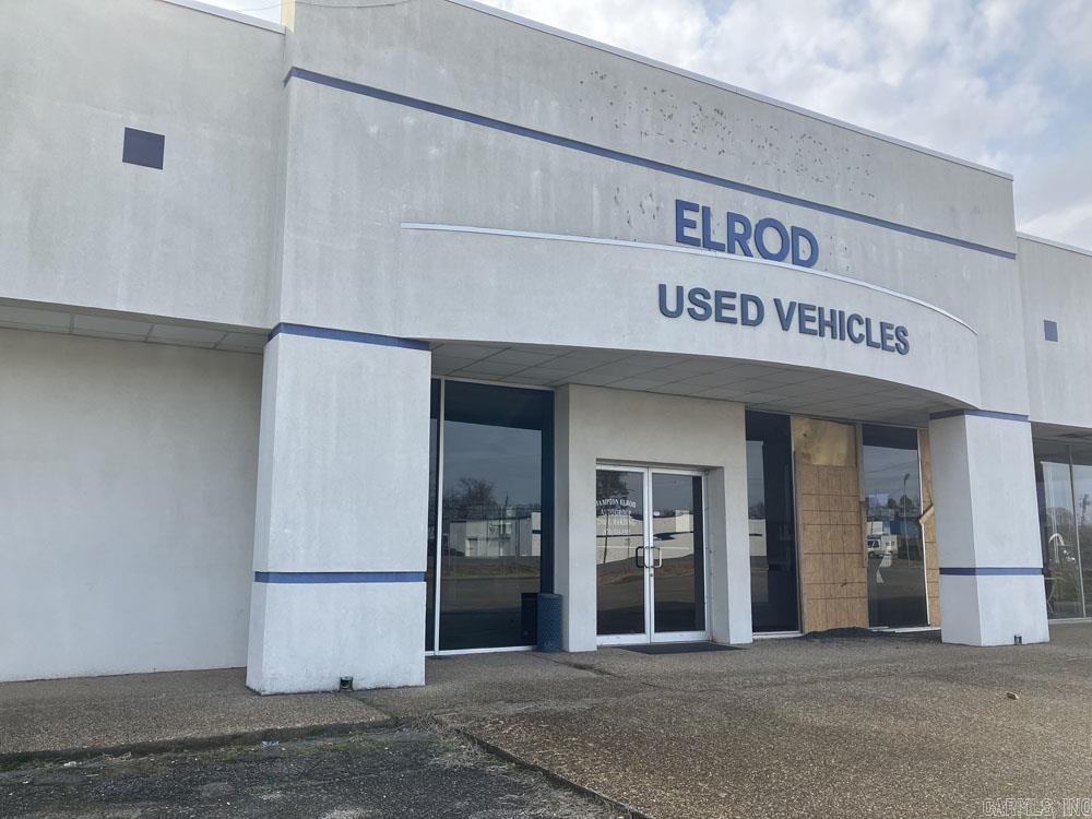 2500 E Harding  Pine Bluff, AR