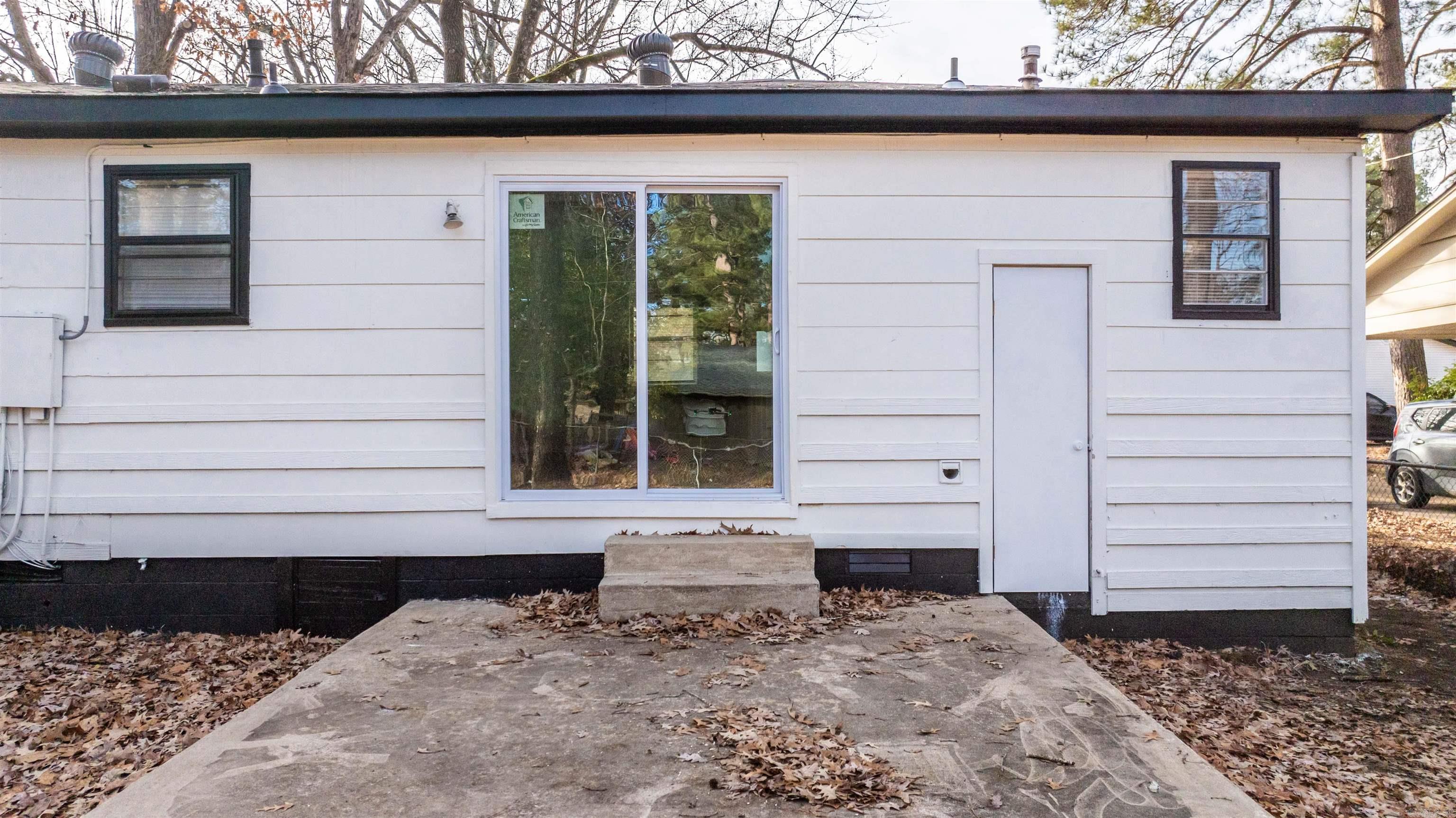 8208  Moonbeam  Little Rock, AR
