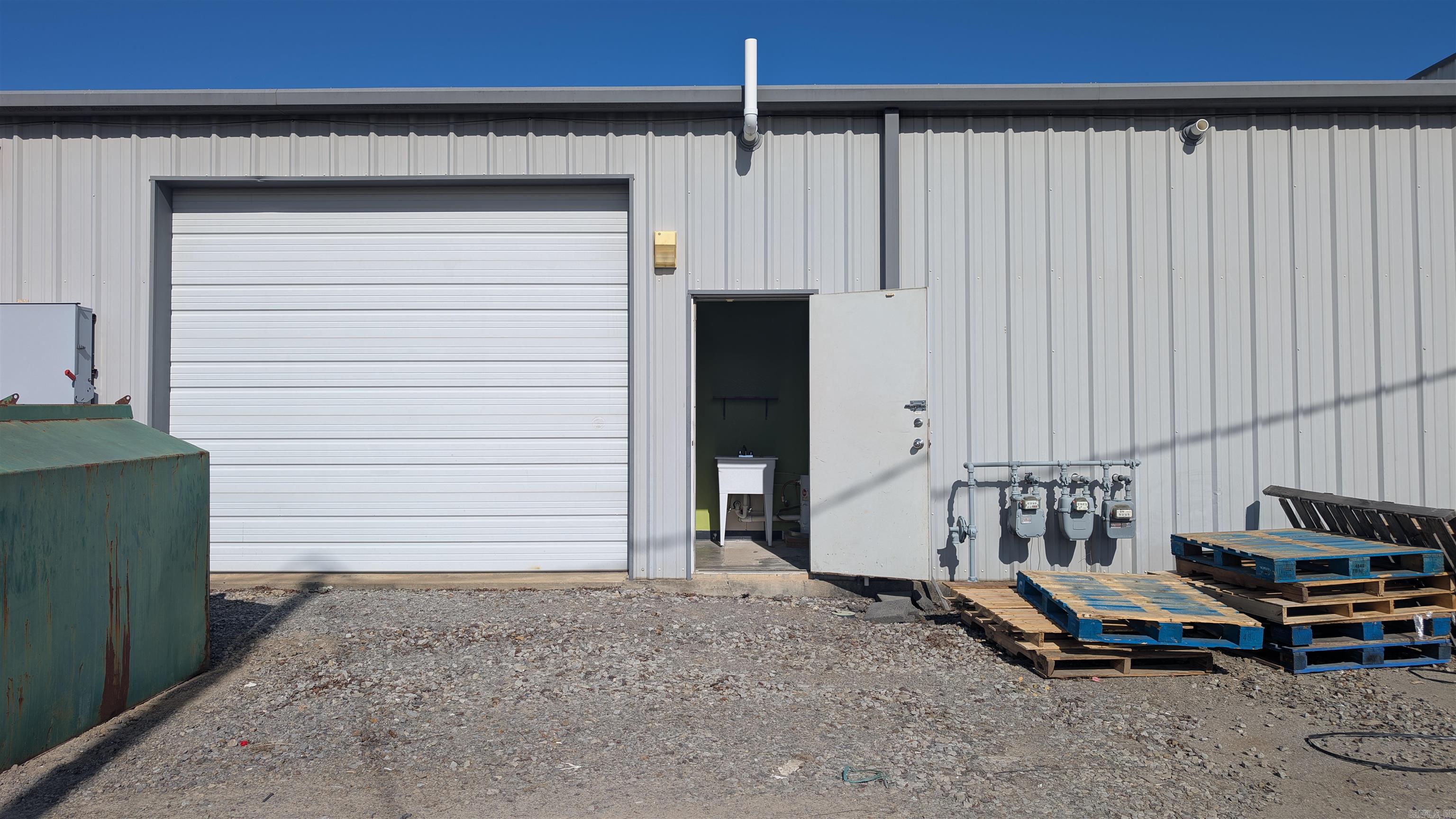 1623 E Beebe Capps  Searcy, AR
