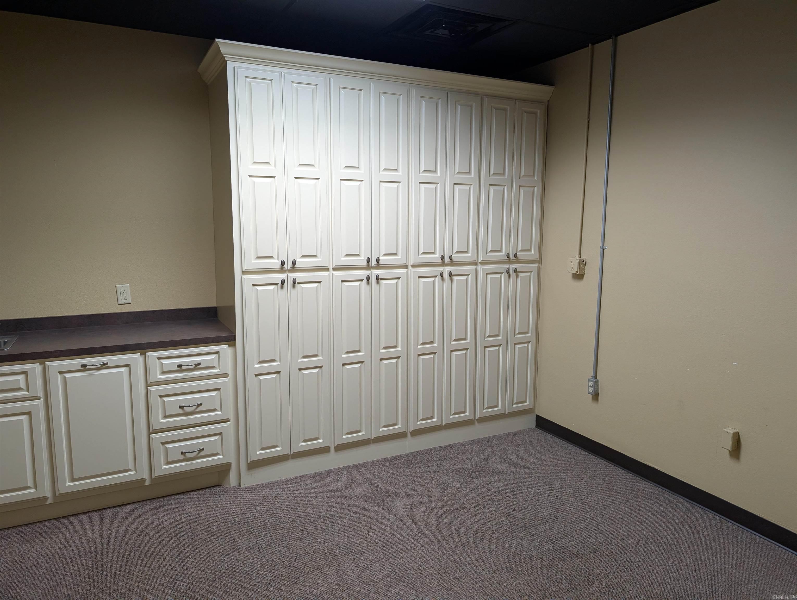 1623 E Beebe Capps  Searcy, AR