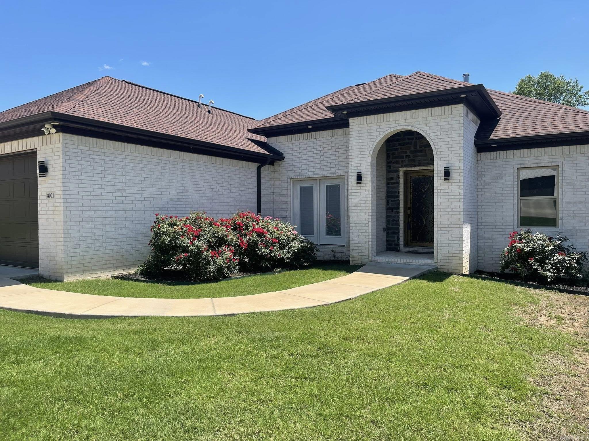 8001 Kanis Pines  Little Rock, AR