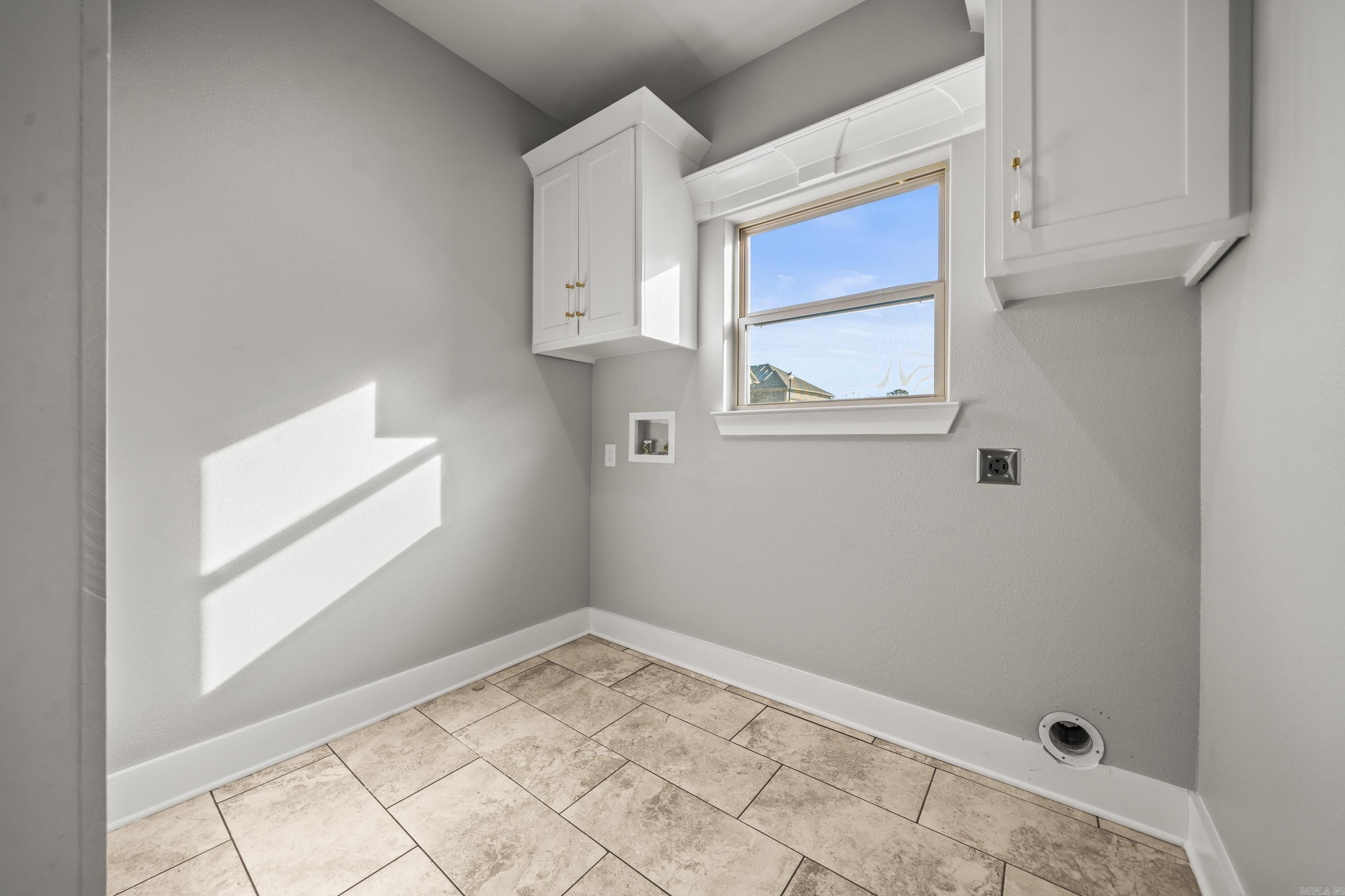 8001  Kanis Pines  Little Rock, AR